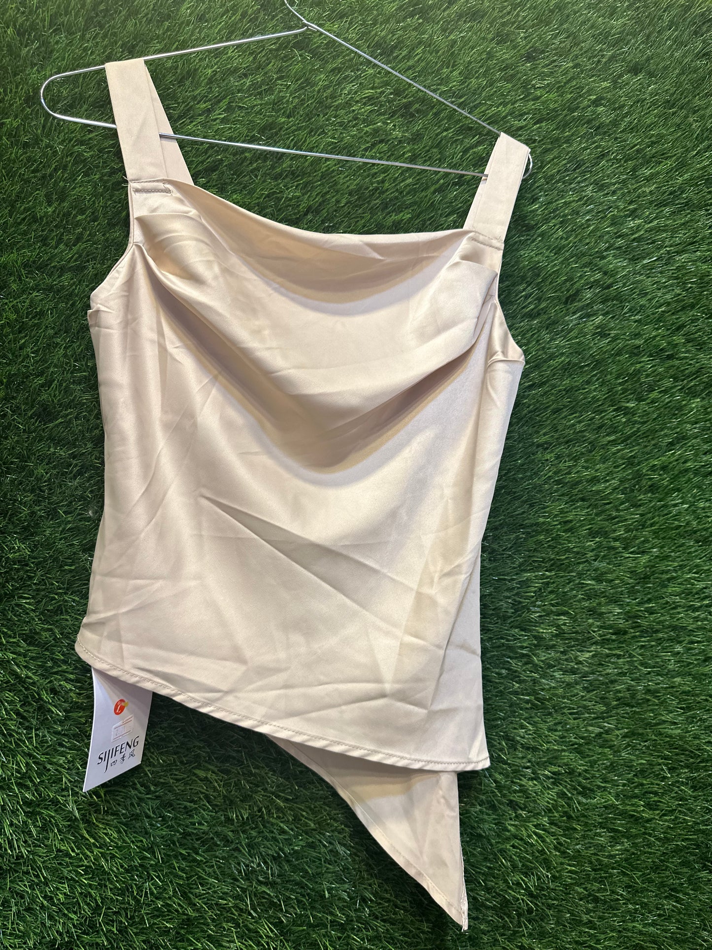 Satin Cut sleevs top