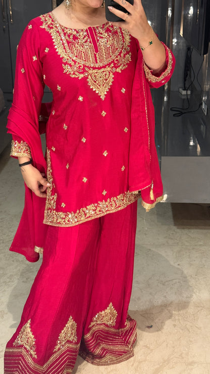 Saanvi suit set