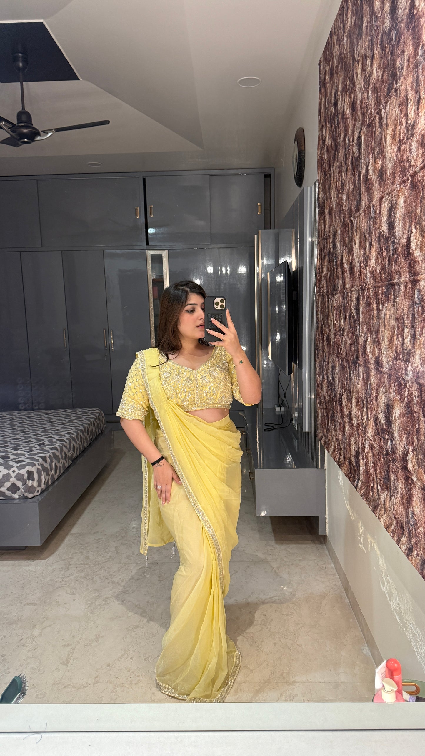 Shreya saree