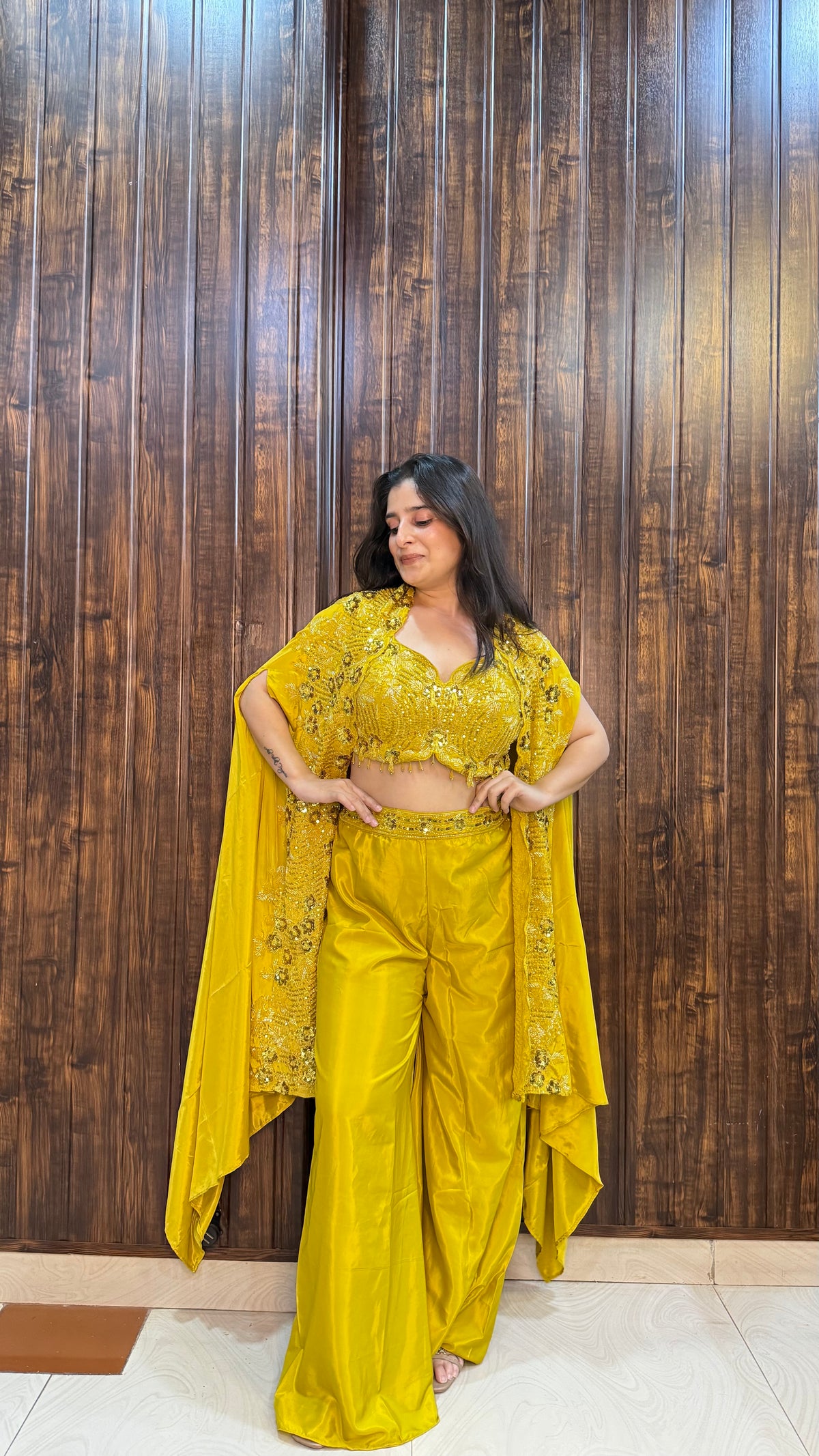 Maya Shrug set