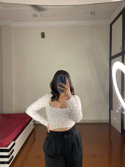 Floral crop top deep neck