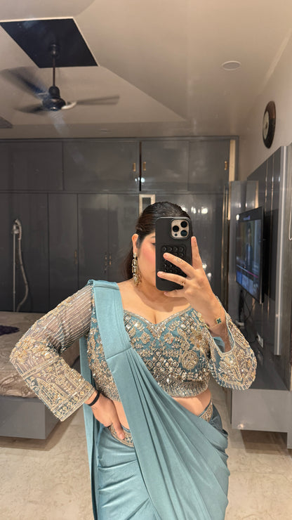 Sunehri saree