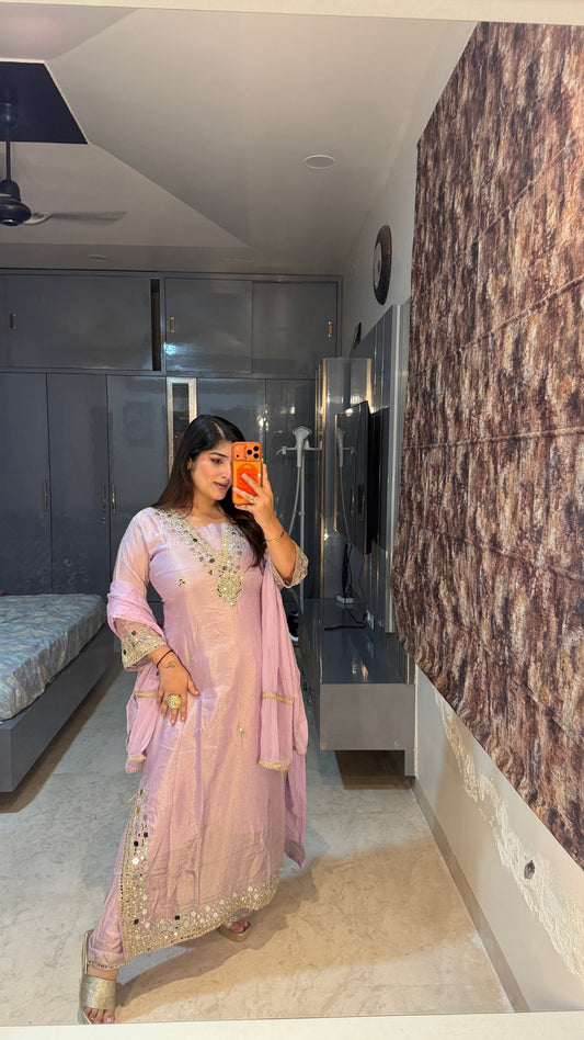 Aaina Kurta set