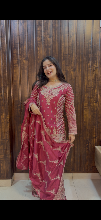 Tarini set
