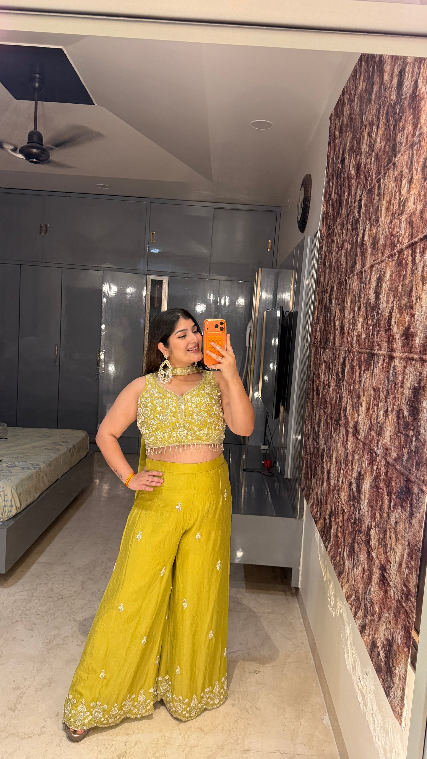 Resham plazo