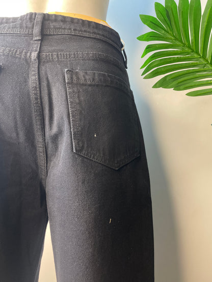 Black straight fit jeans (23120yellow)