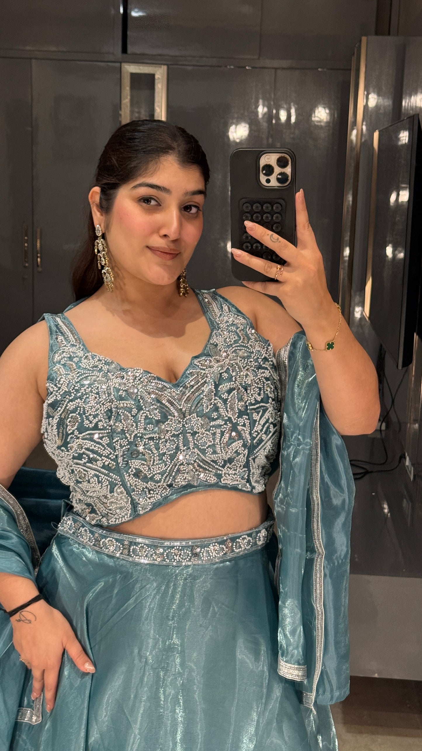 Kashmira lehenga