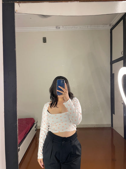 Floral crop top deep neck