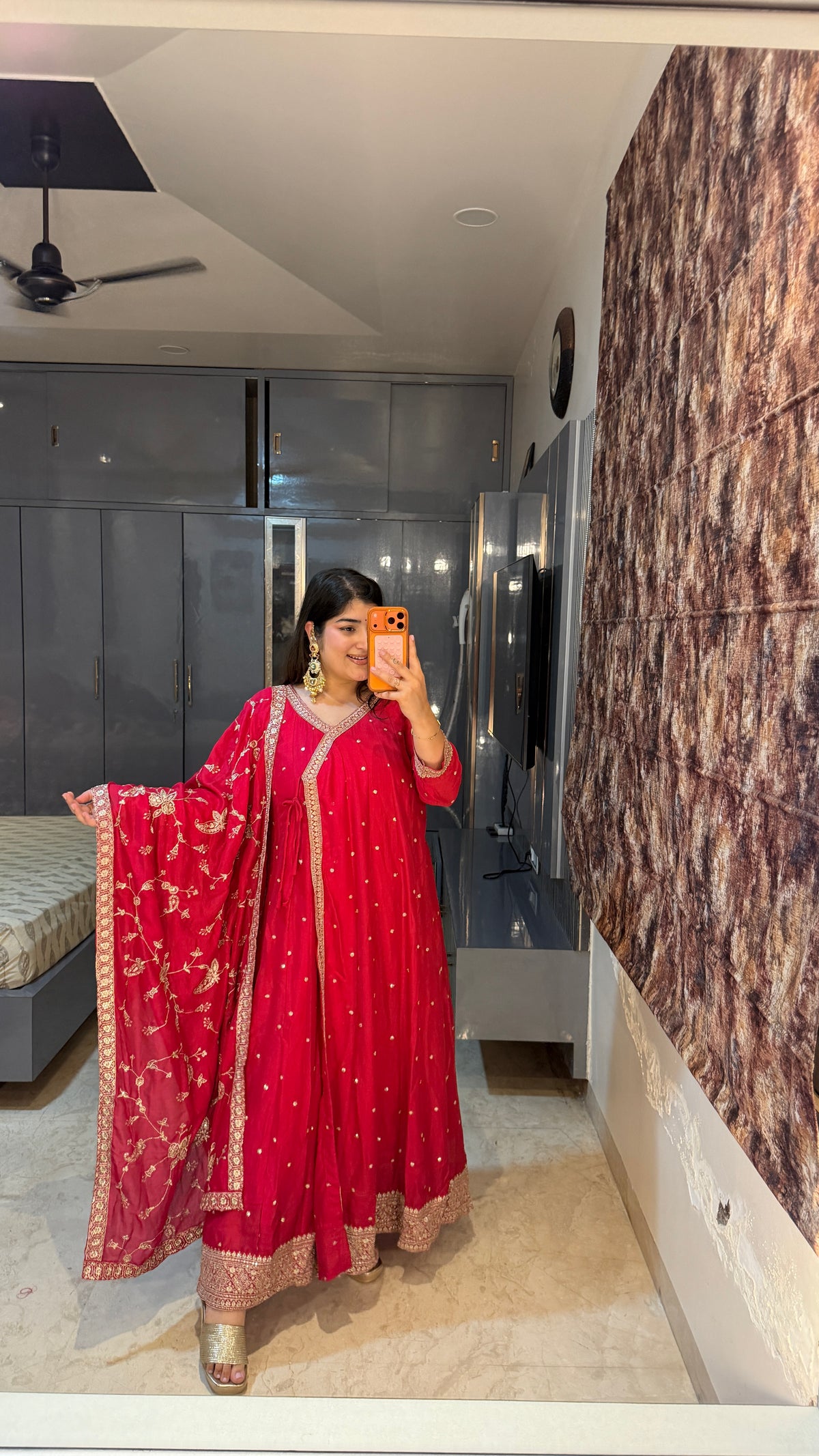 Shabana set