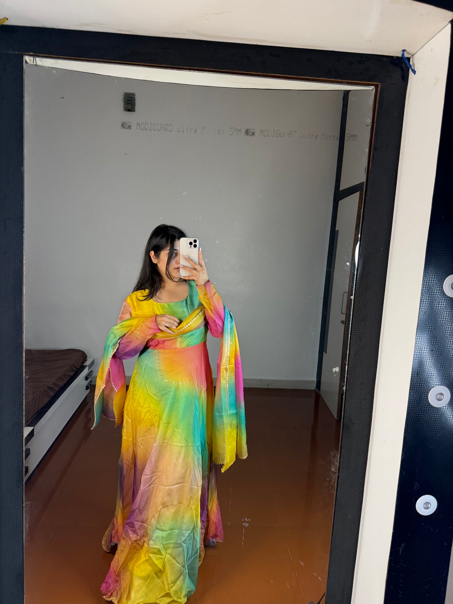 Multicolor suit.