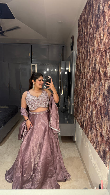 Kashmira lehenga