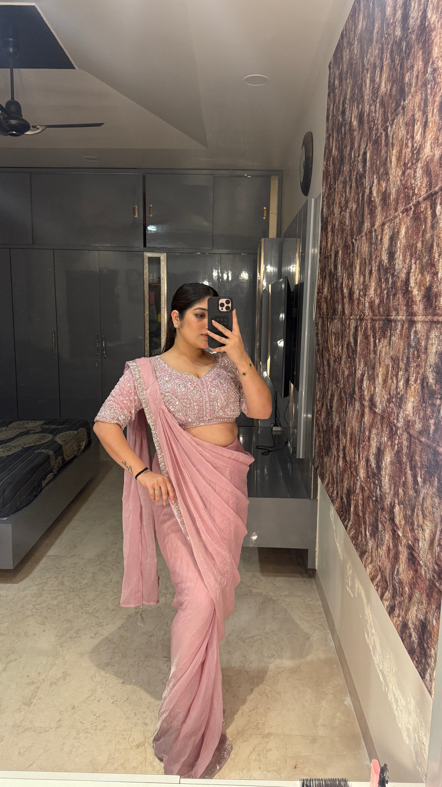 Shreya saree