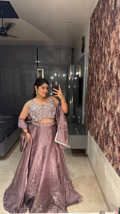 Kashmira lehenga