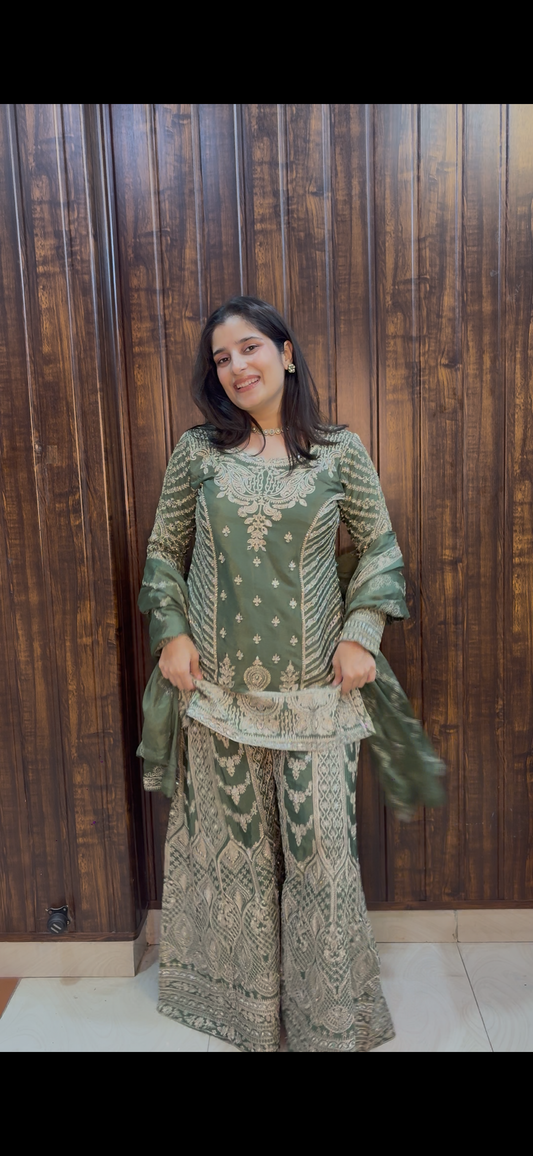 Tarini set