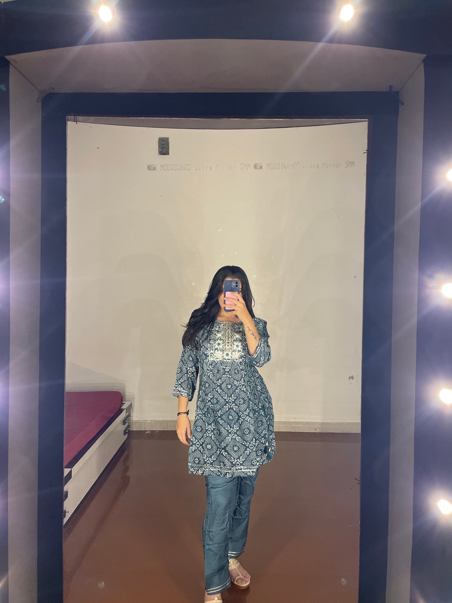 Short kurti and pant