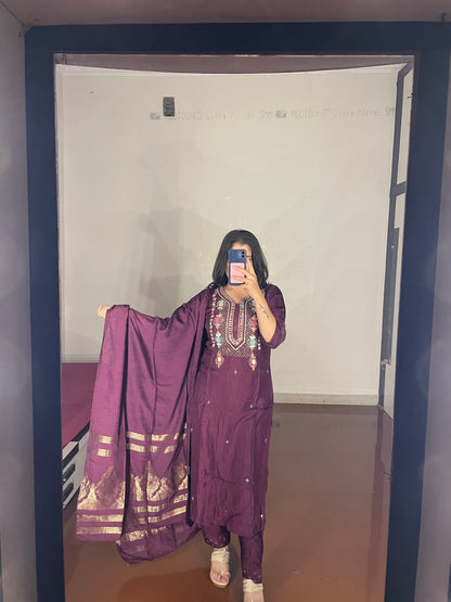 Suit set