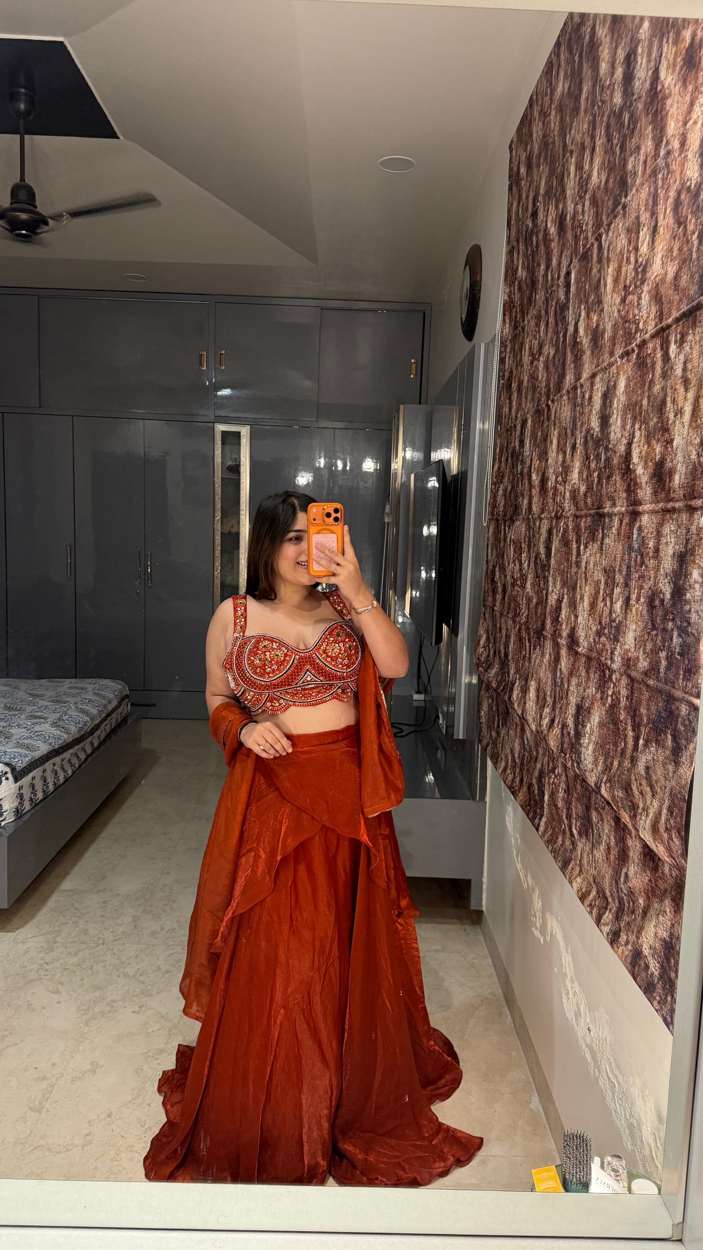 Scarlet outfit