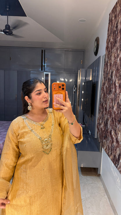 Faiza set