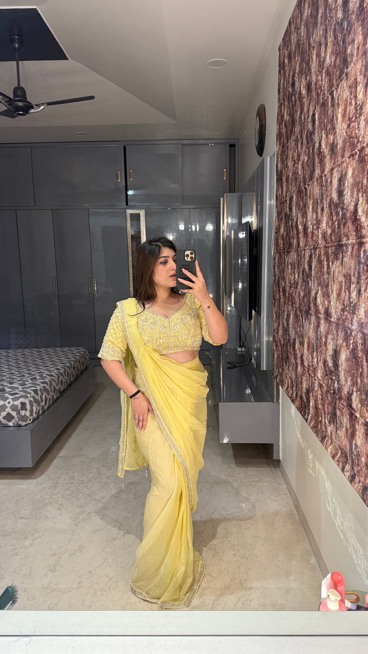 Shreya saree