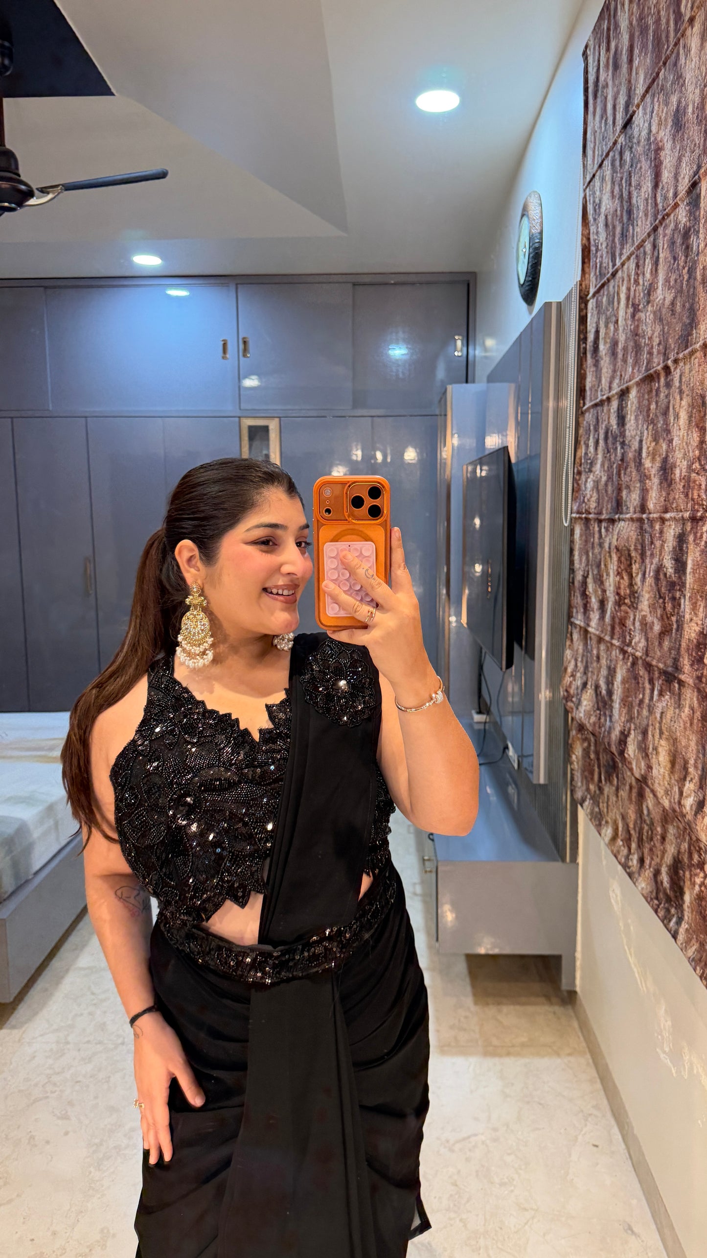 Oye hoye saree