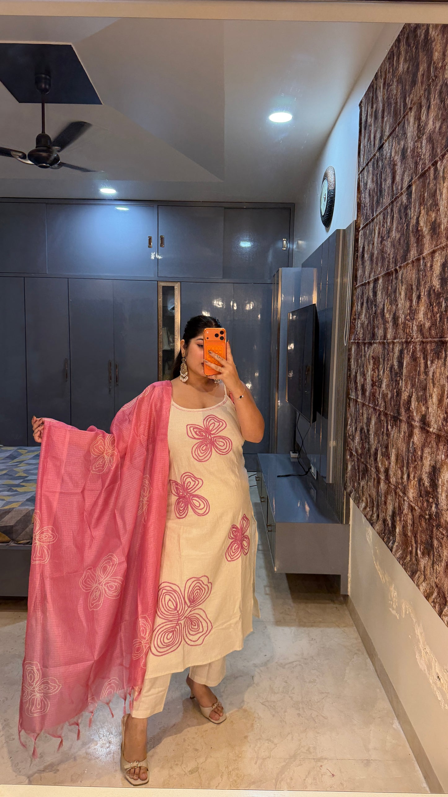 Emborided flower kurta