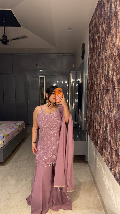 Zarina outfit