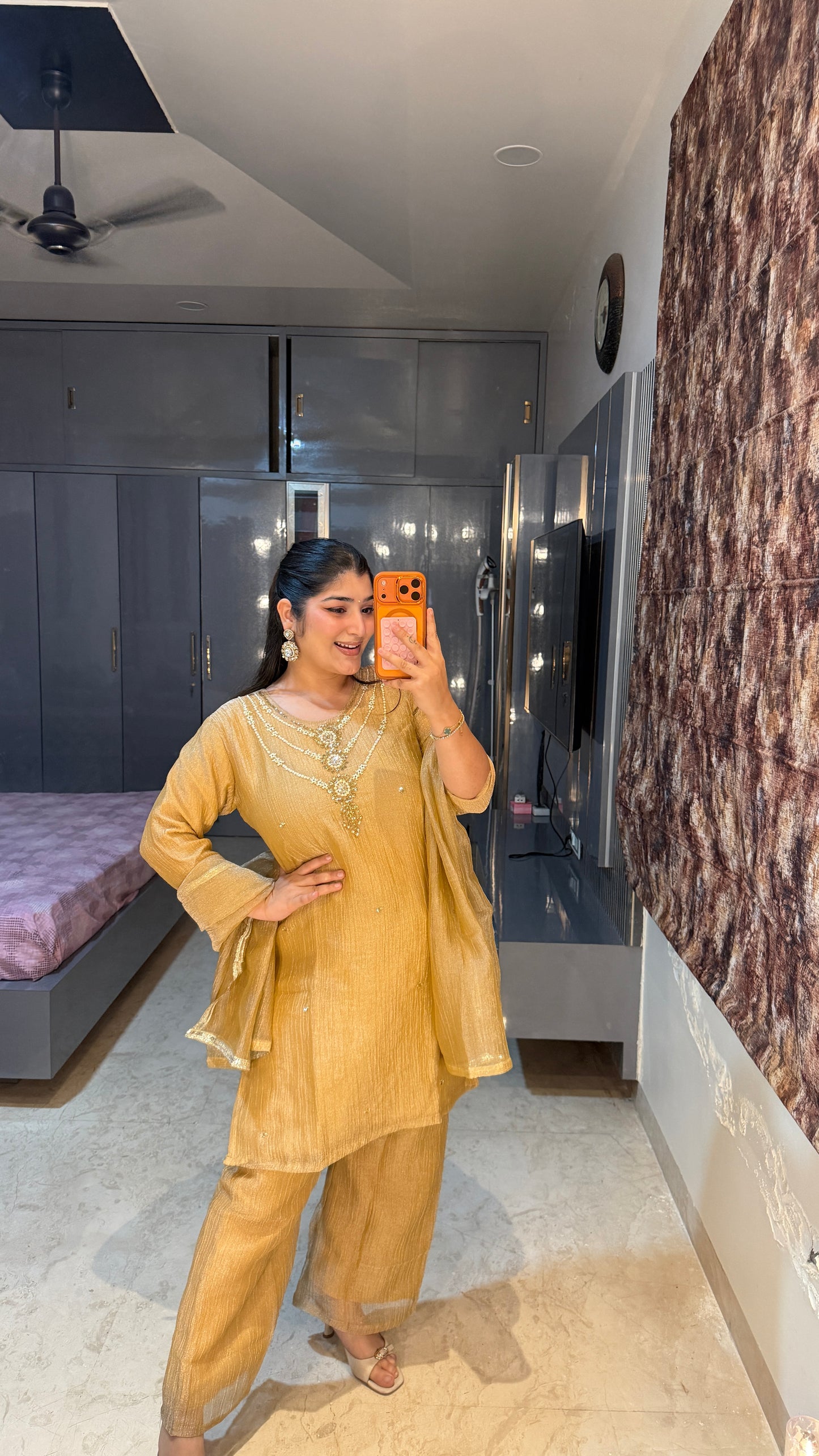Reshmani kurta set
