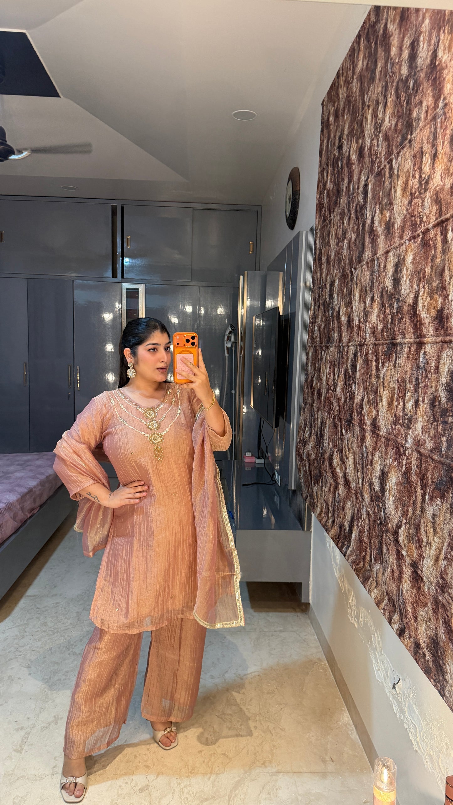 Reshmani Kurta Set