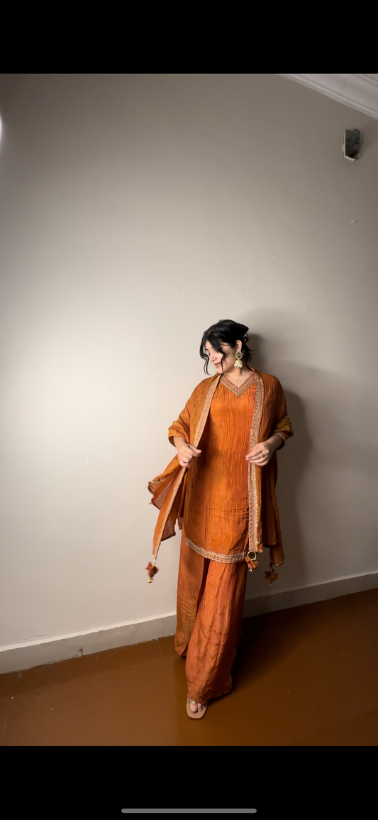 Crushed rust orange set