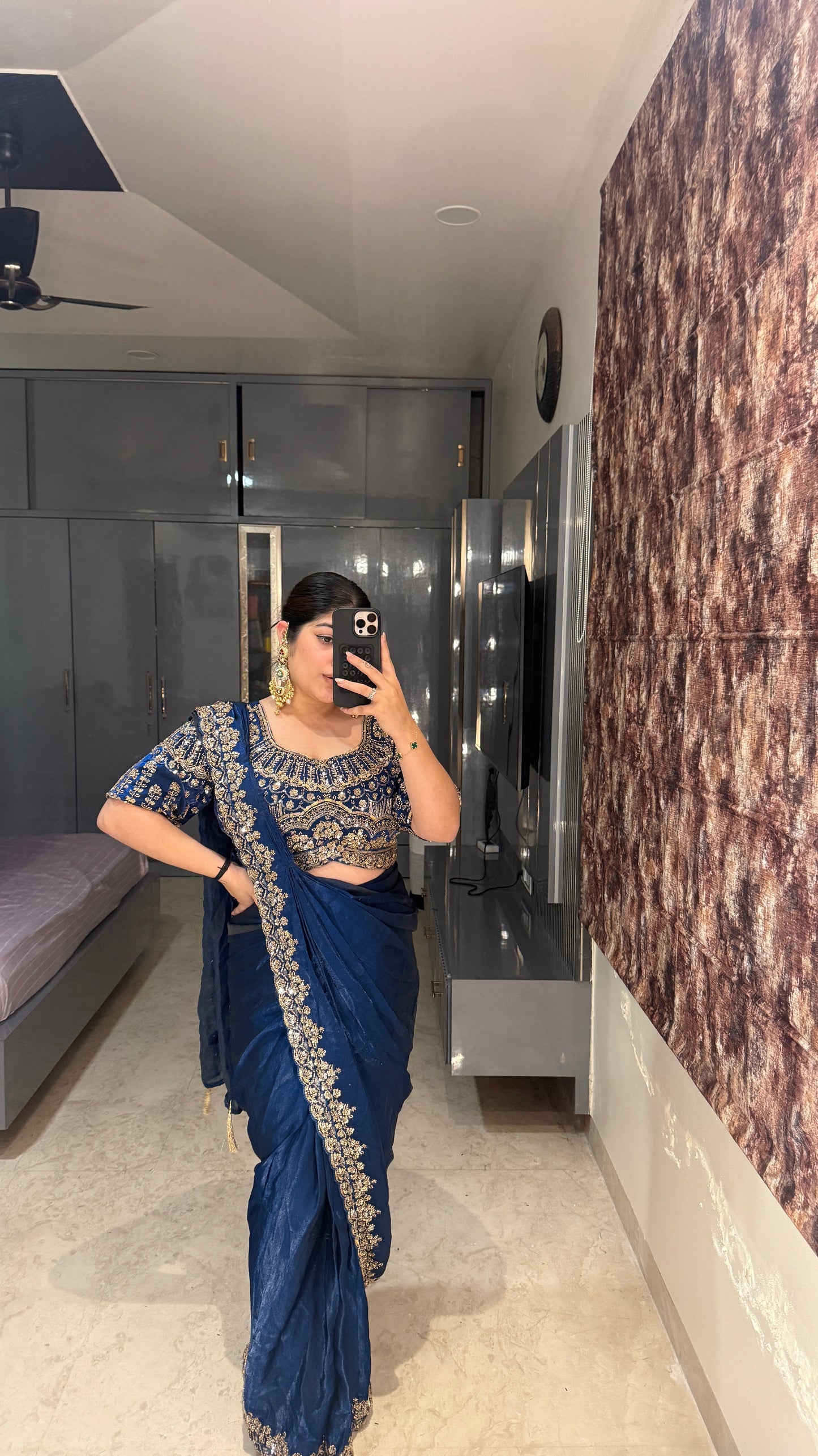 Dil aagya saree