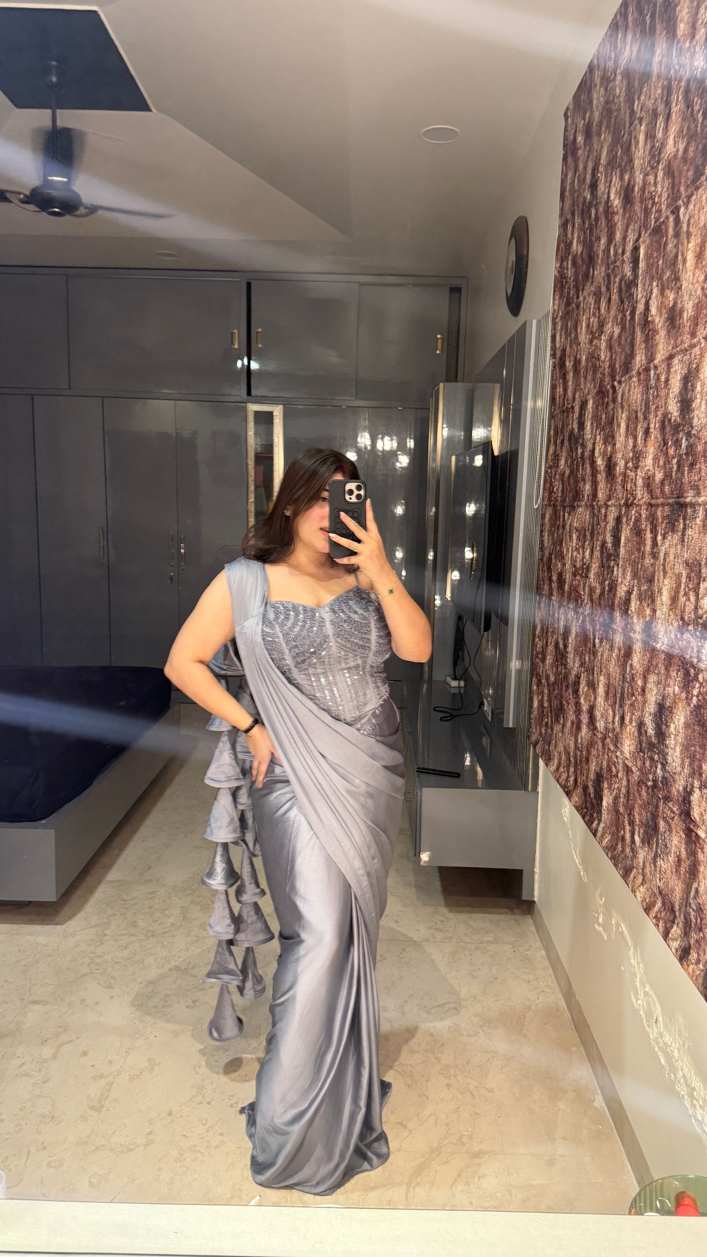 Premium corset saree ( dark grey)