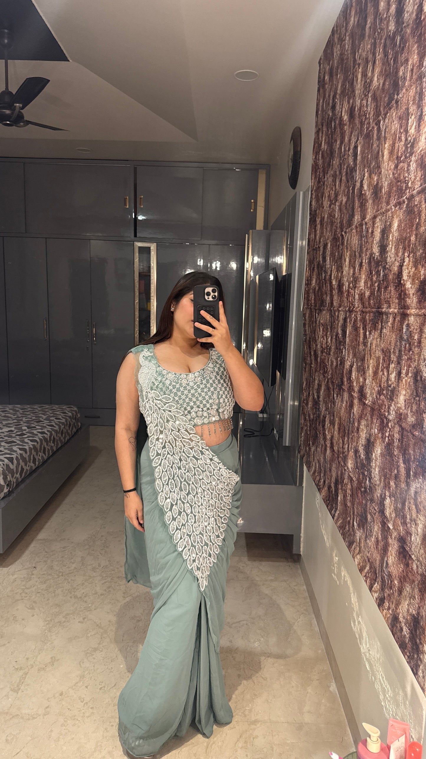 Heavy pallu saree