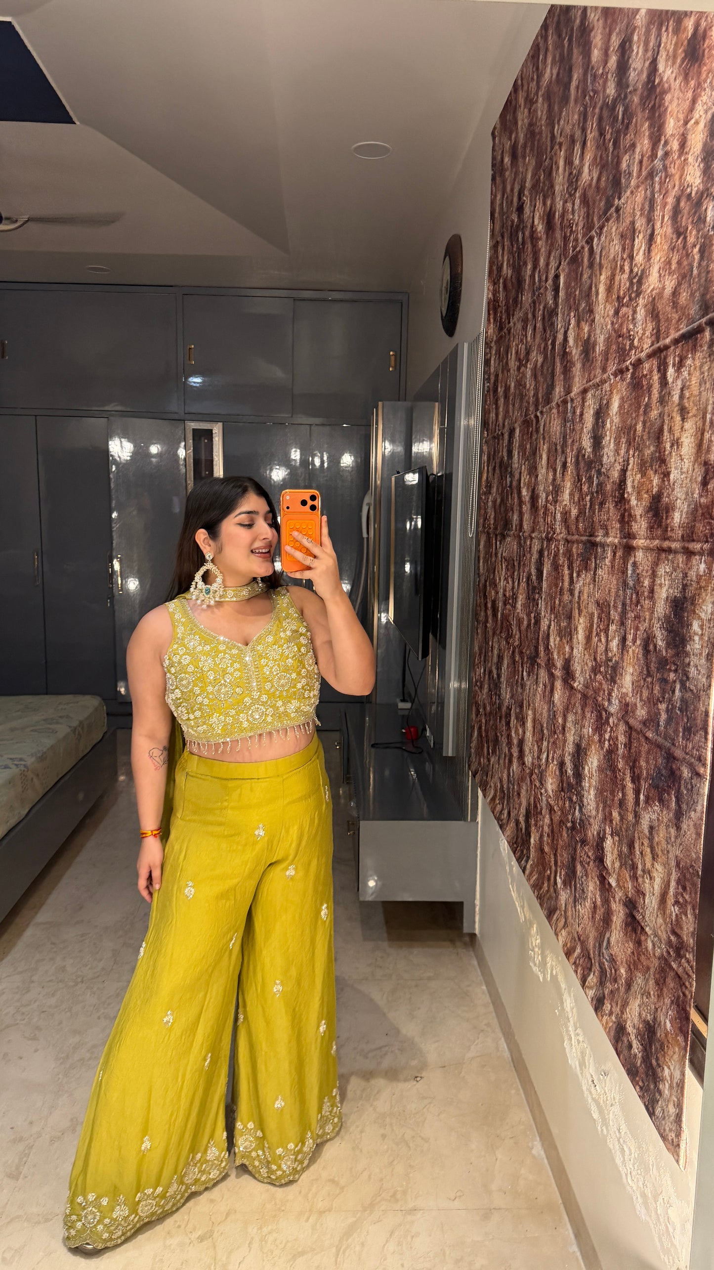 Resham plazo