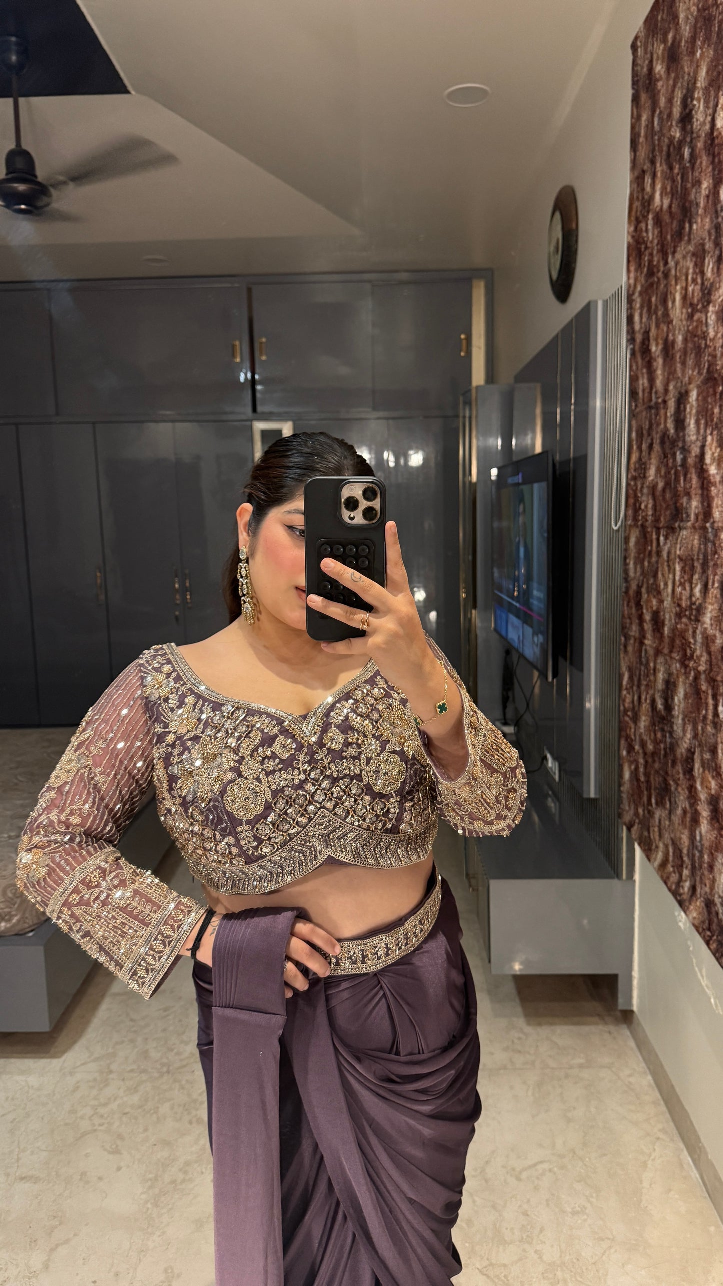 Sunehri saree