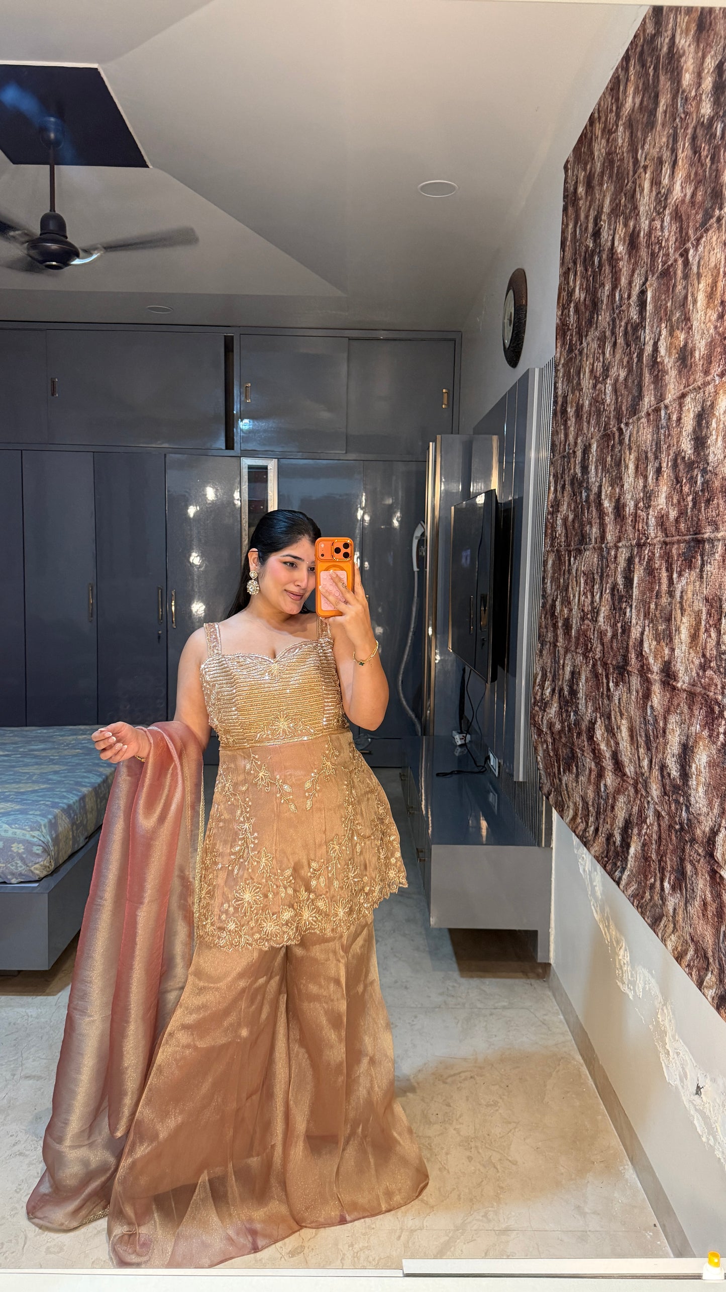 Rakhi set(golden)