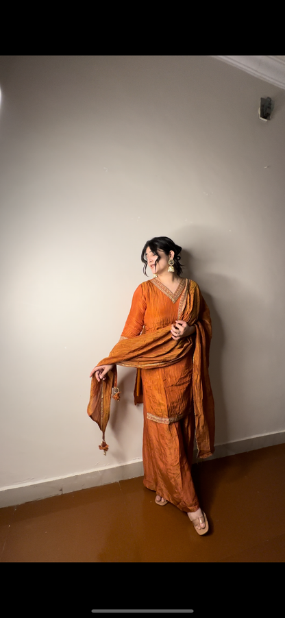 Crushed rust orange set