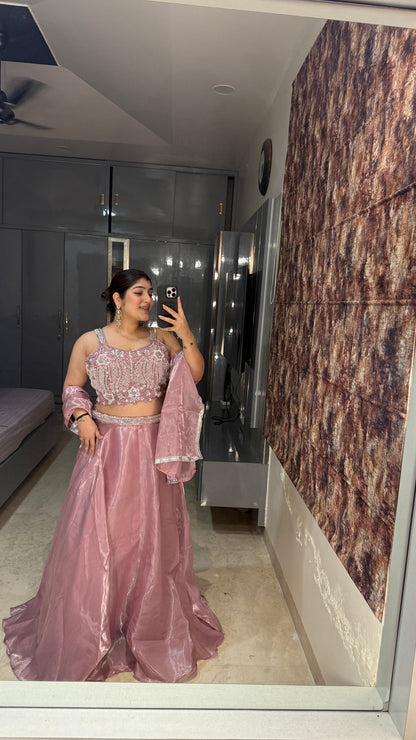 Kashmira lehenga