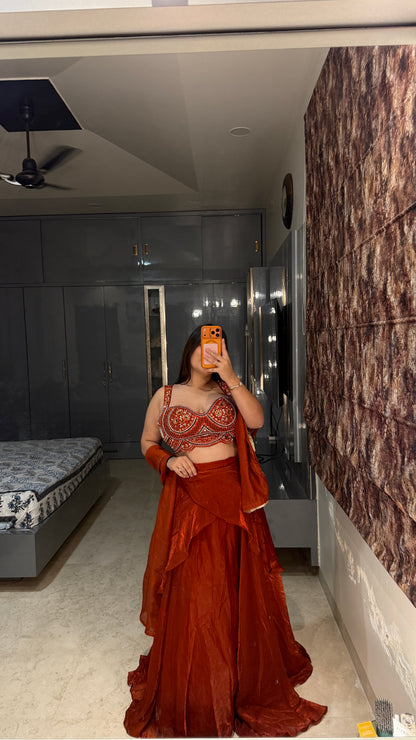 Scarlet outfit
