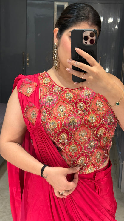 Gulaabi saree