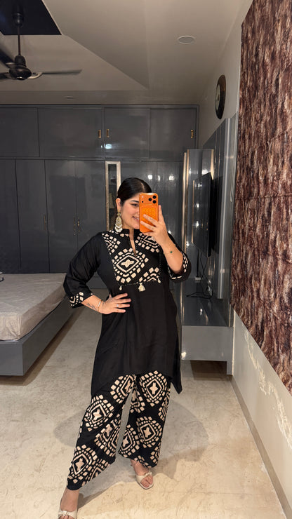 Ruhani kurta set