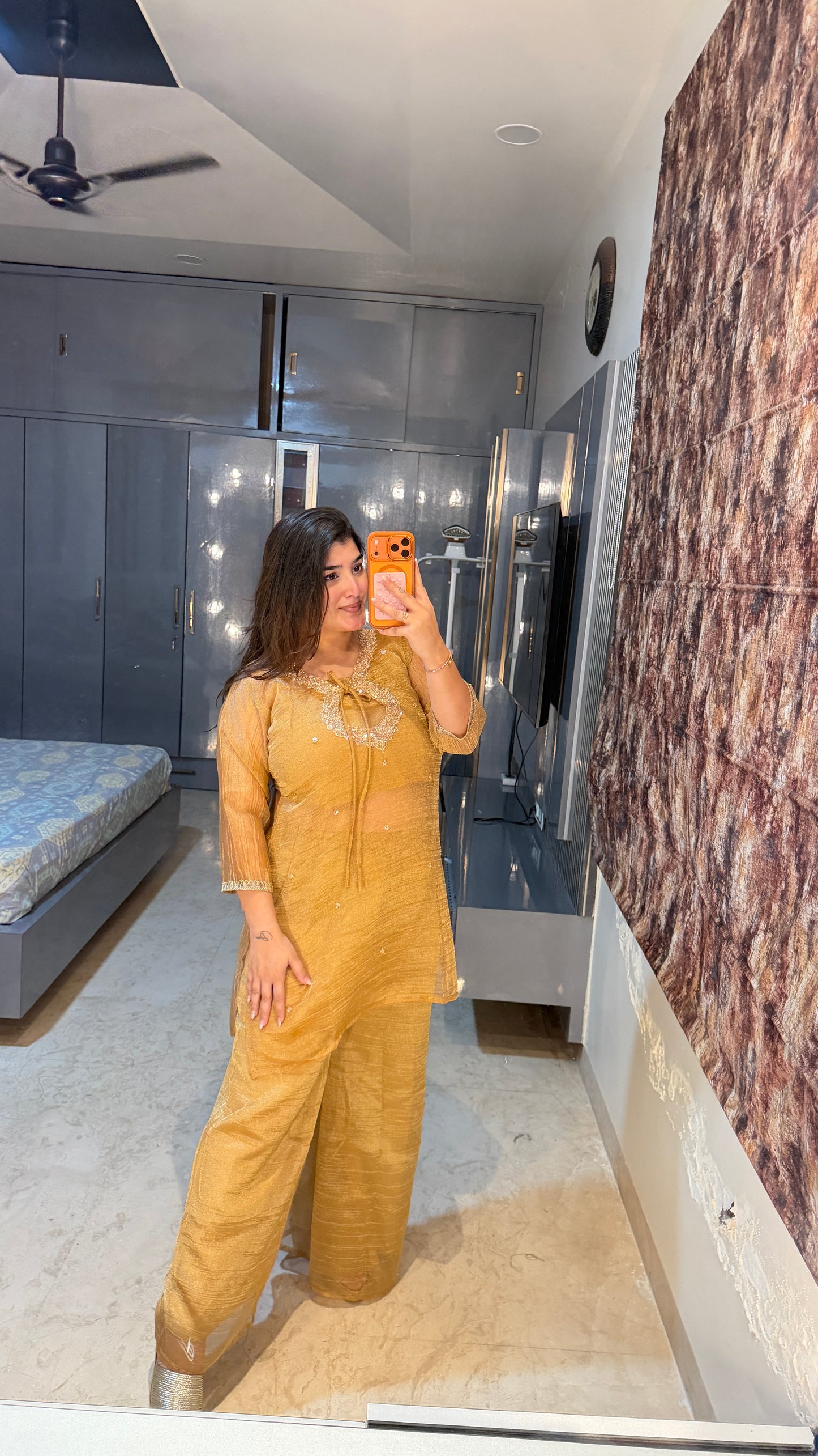 Zari circle neck set