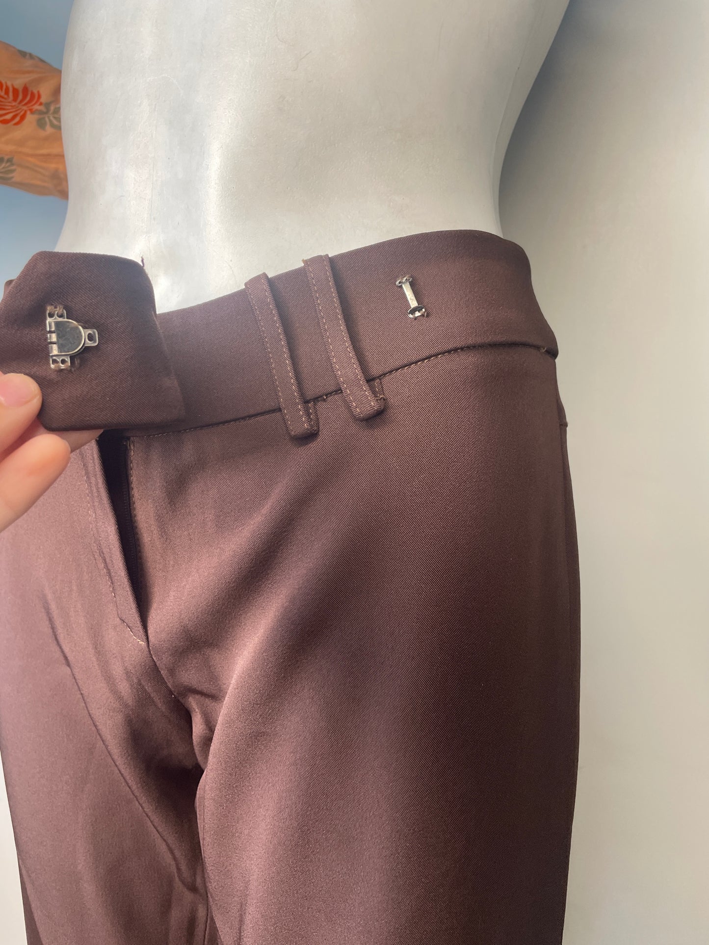 Dark brown bell bottom pants(viorio)
