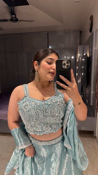 Kashmira lehenga