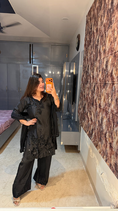 Zari Kurta Black