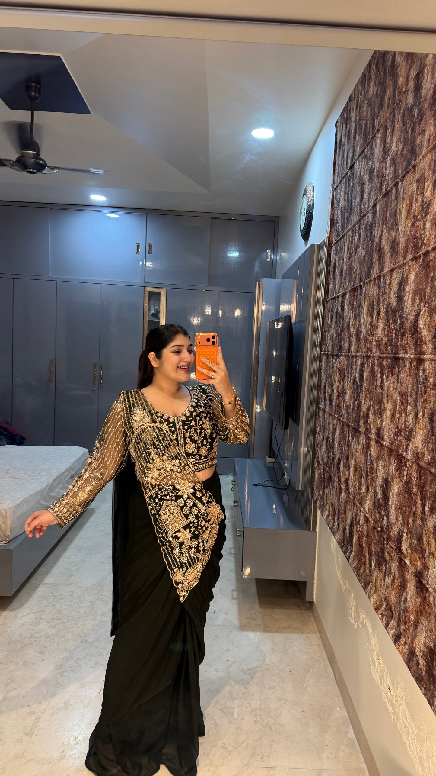 Tropical saree(bottle green)