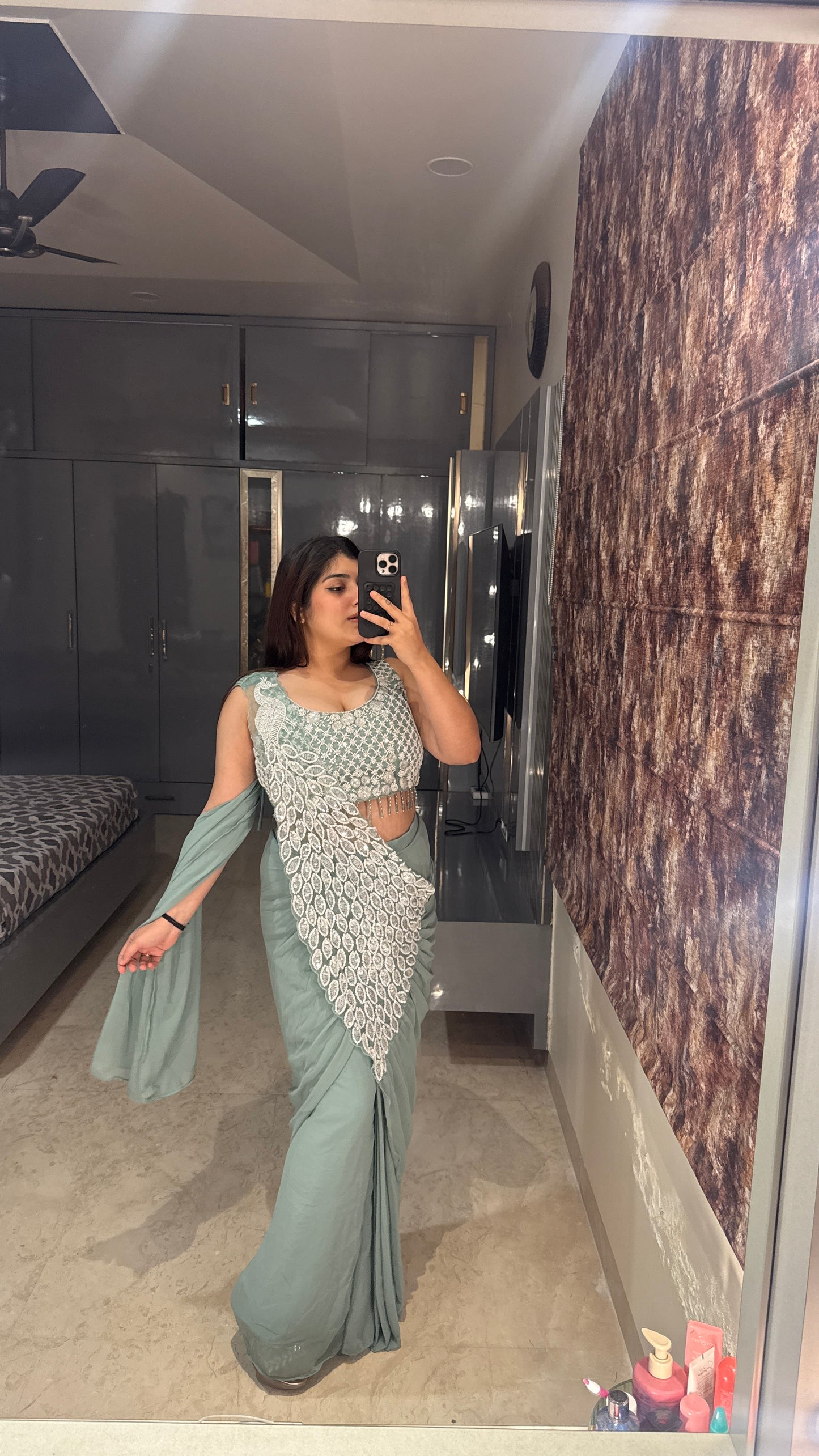 Heavy pallu saree