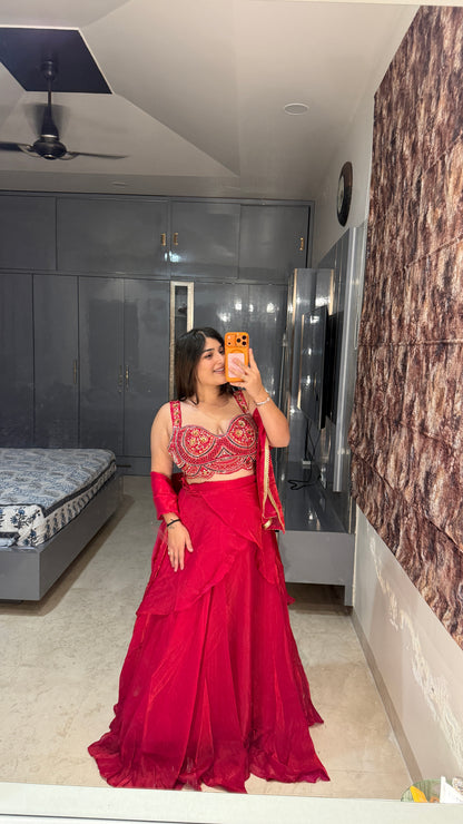 Scarlet outfit