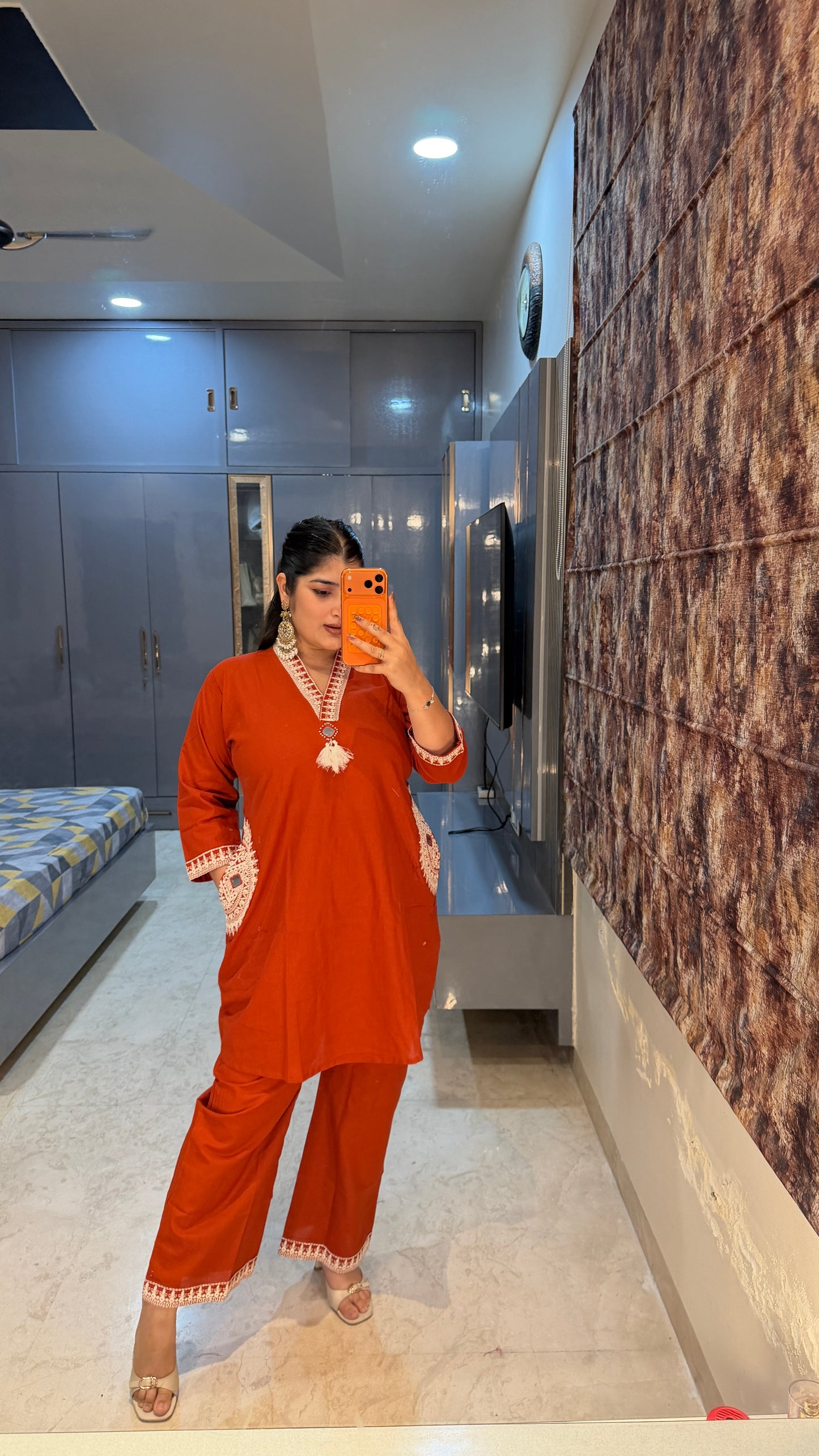 Orangi co-ord