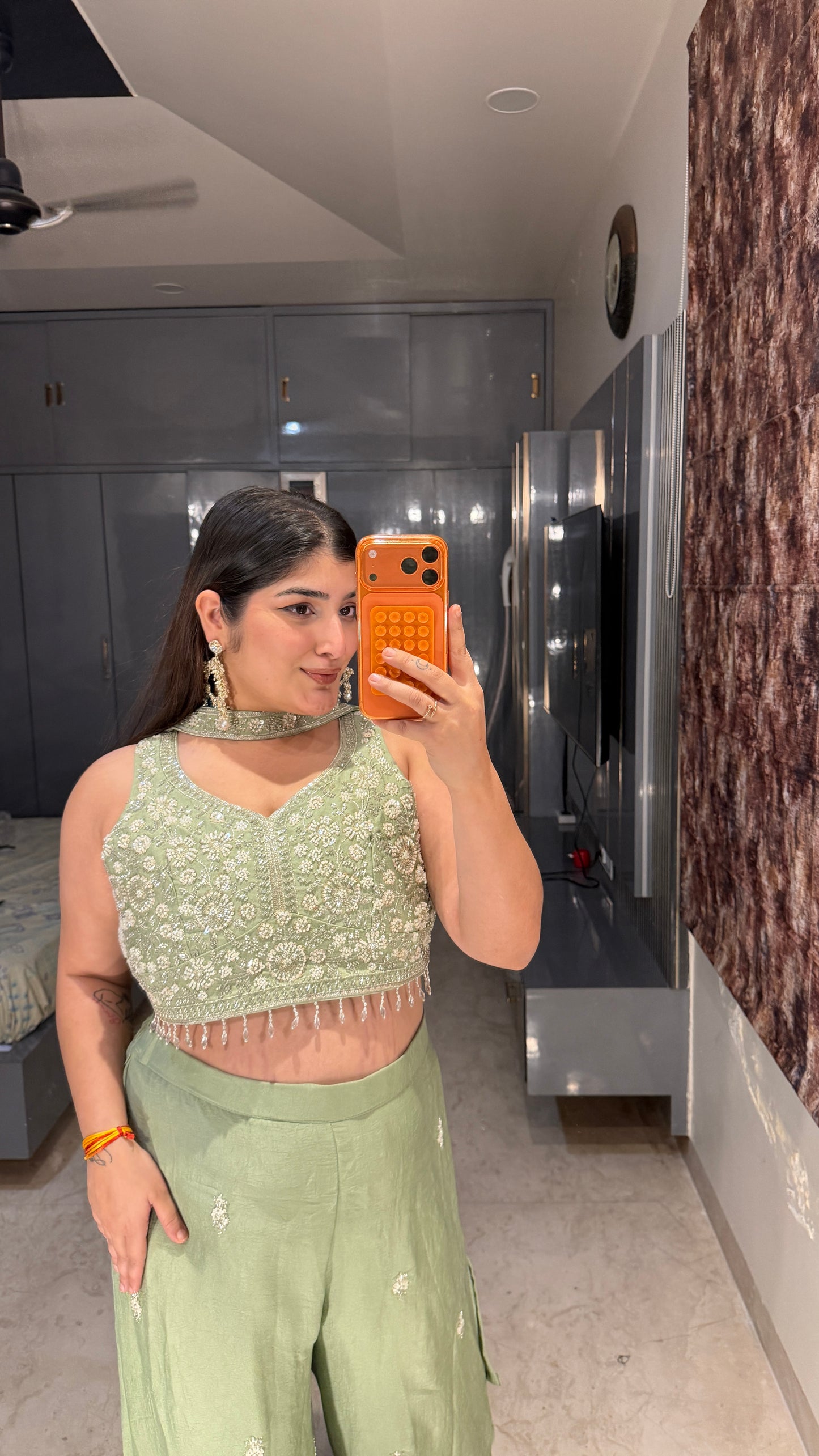 Resham plazo