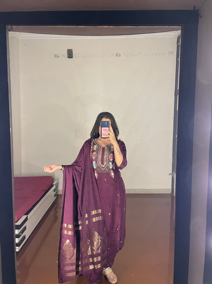 Suit set